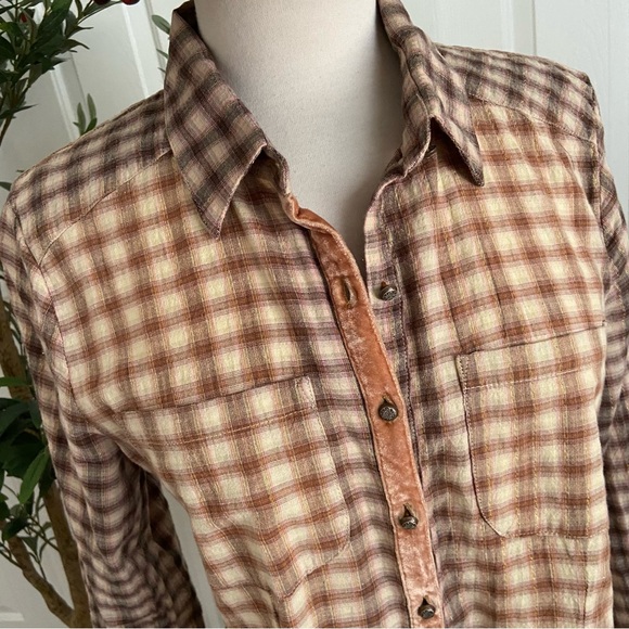 ARATTA (Anthro) Western Button Up Blouse👀LOOK AT THE BACK - Picture 3 of 15